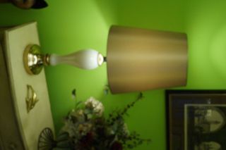 Stolní lampa White Pearl